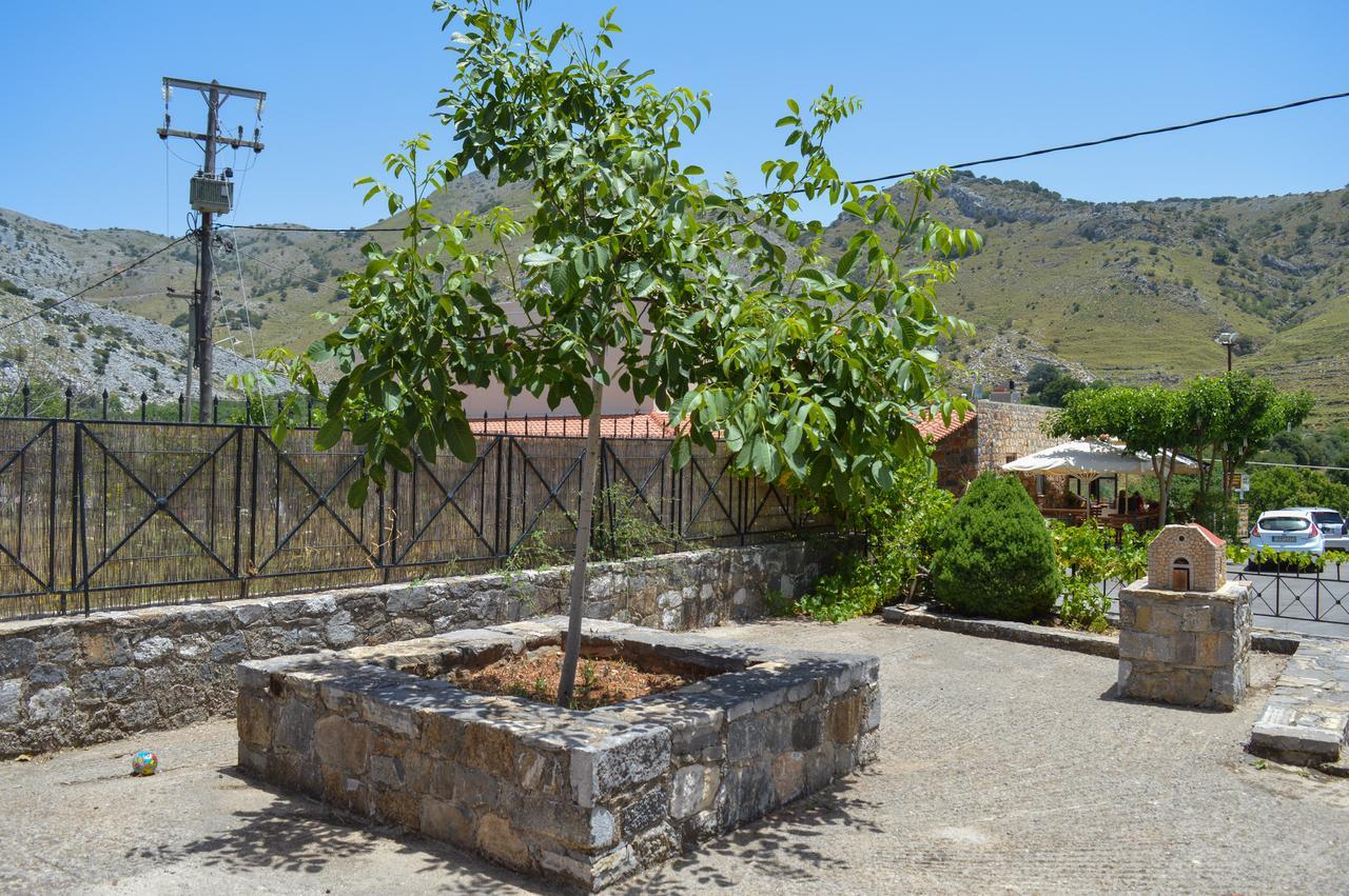 Epavlis Iosif Villa Khora Sfakion Exterior photo